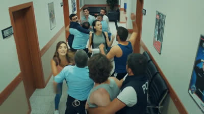 Hayat Amor sin palabras(ASK Laftan Anlamaz)(. Episodio 05((Doblaje Castellano)